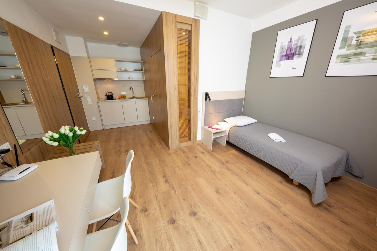 Apartments "Wolska Residence" Варшава Екстериор снимка