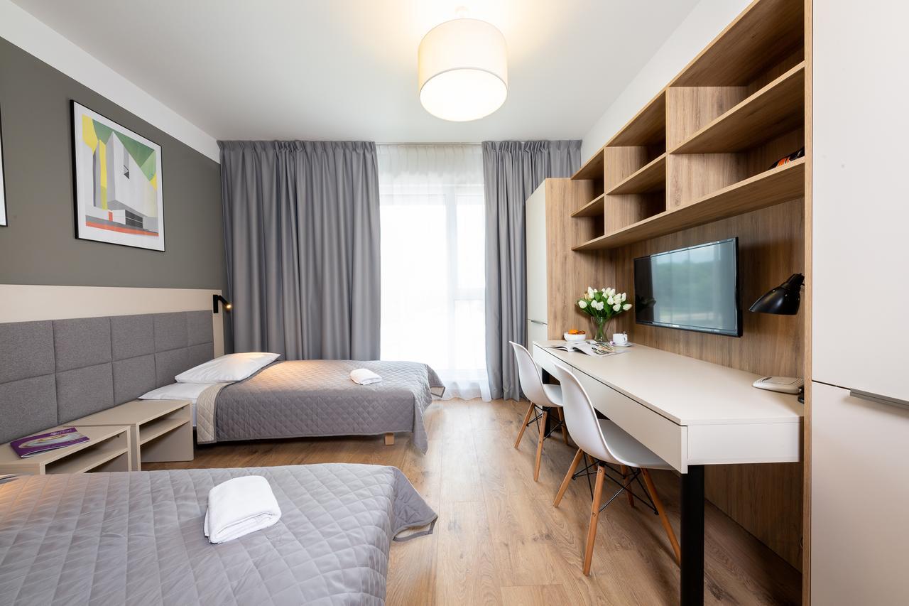 Apartments "Wolska Residence" Варшава Екстериор снимка