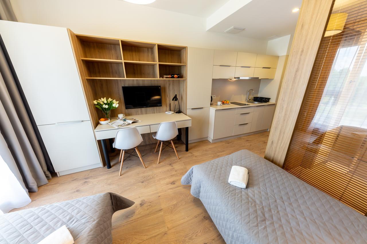 Apartments "Wolska Residence" Варшава Екстериор снимка